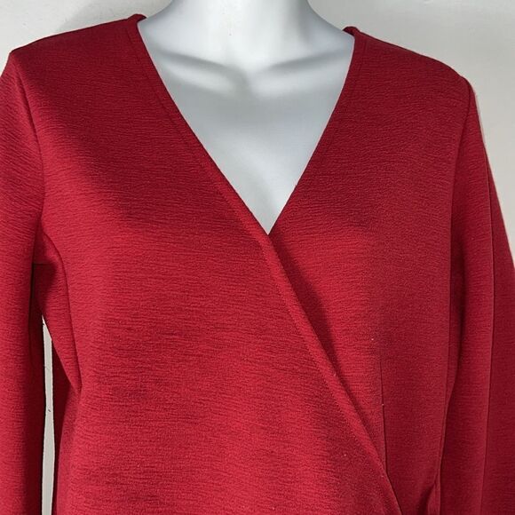 MADEWELL TEXTURE & THREAD Red Crepe Wrap Side Tie Top-XS - Picture 3 of 9